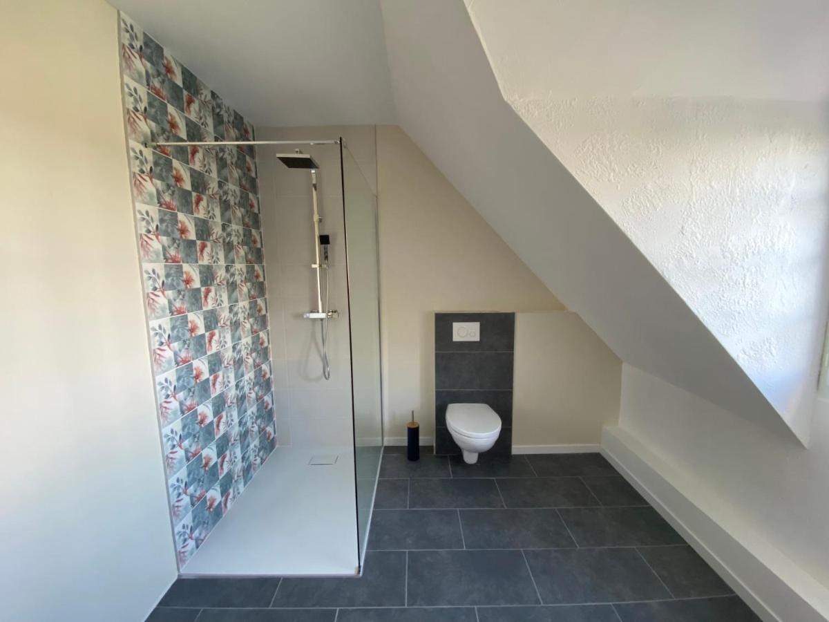 Bed and Breakfast La Pichonniere Isigny-le-Buat Exterior foto