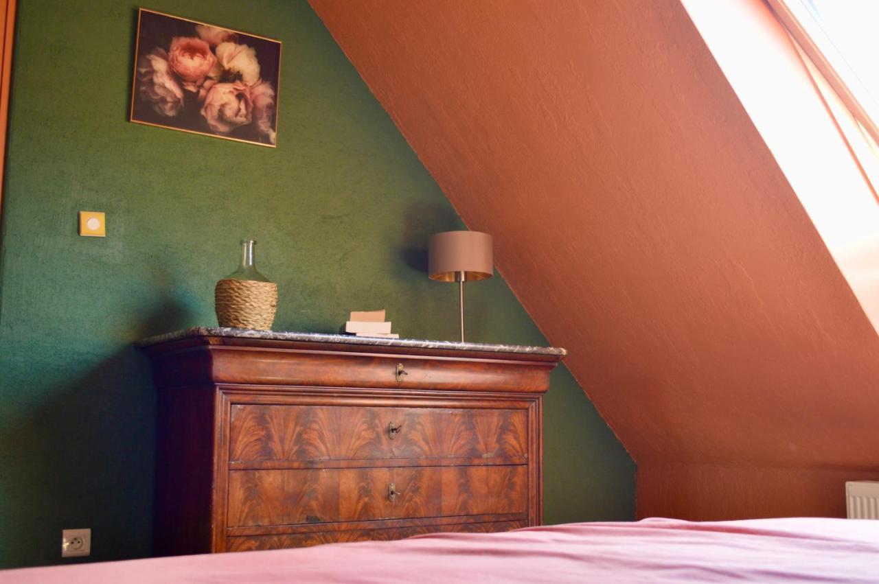 Bed and Breakfast La Pichonniere Isigny-le-Buat Exterior foto