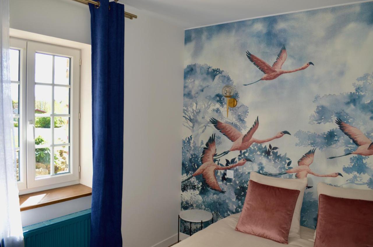 Bed and Breakfast La Pichonniere Isigny-le-Buat Exterior foto