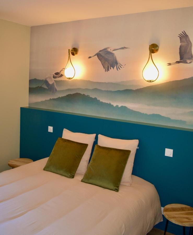Bed and Breakfast La Pichonniere Isigny-le-Buat Exterior foto